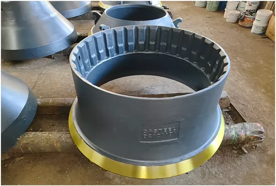 Symons & Sandvik Liners to Mideast Customer