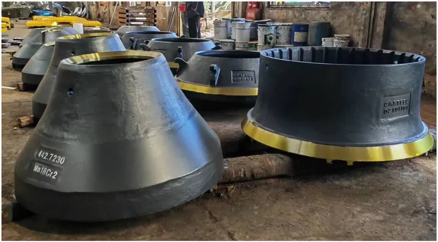 Symons & Sandvik Liners to Mideast Customer