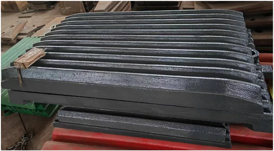 Allis Saga & Russian Crusher Parts To Krananoyarsk