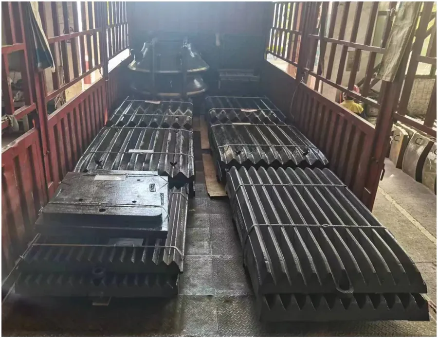 Allis Saga & Russian Crusher Parts To Krananoyarsk